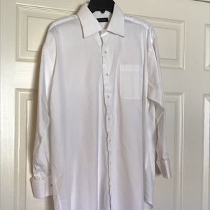 NWOT Nautica herringbone weave dress shirt